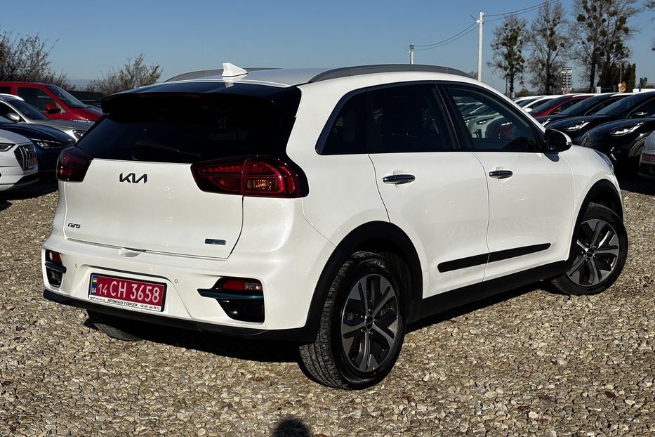 Продам Kia Niro 64 кВт авто у Львові   2022 года в Львове
