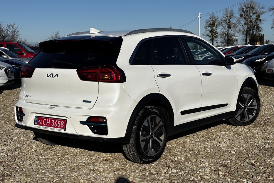 Продам Kia Niro 64 кВт авто у Львові   2022 года в Львове