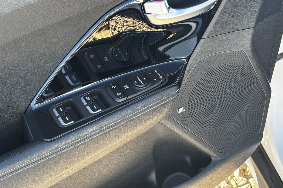 Продам Kia Niro 64 кВт авто у Львові   2022 года в Львове