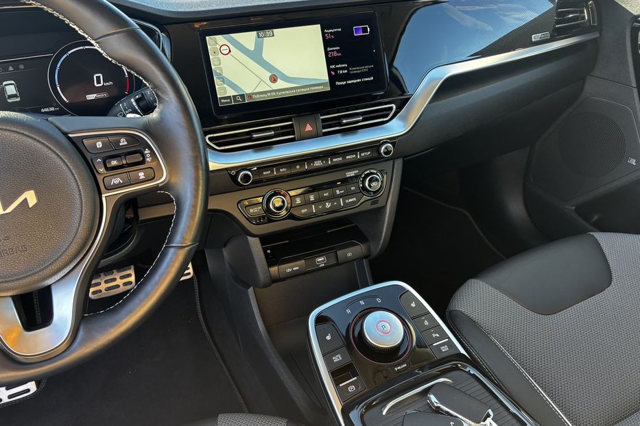 Продам Kia Niro 64 кВт авто у Львові   2022 года в Львове