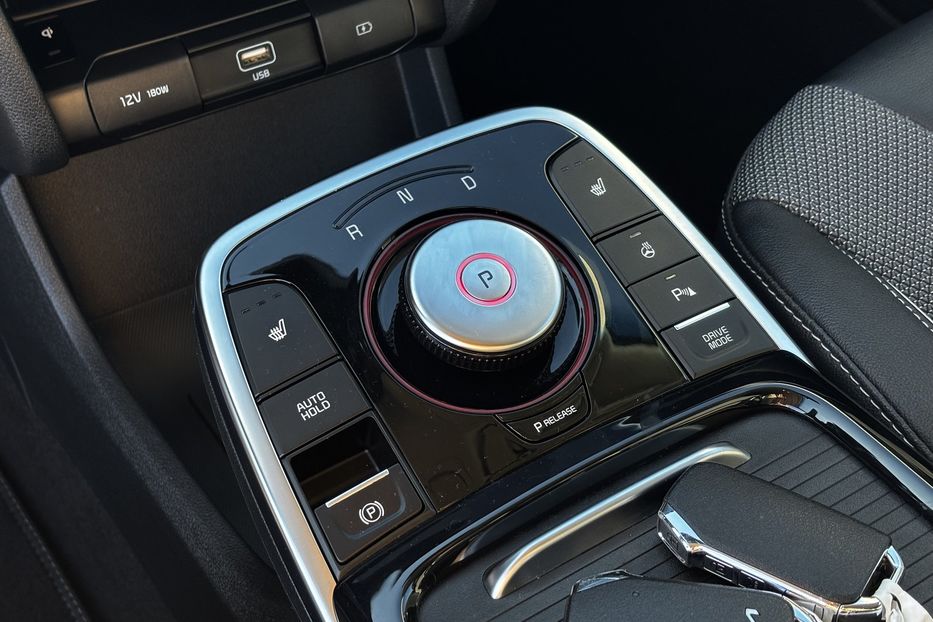 Продам Kia Niro 64 кВт авто у Львові   2022 года в Львове