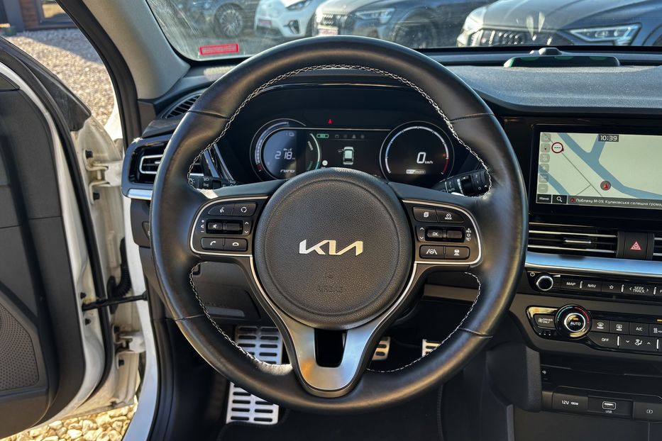 Продам Kia Niro 64 кВт авто у Львові   2022 года в Львове