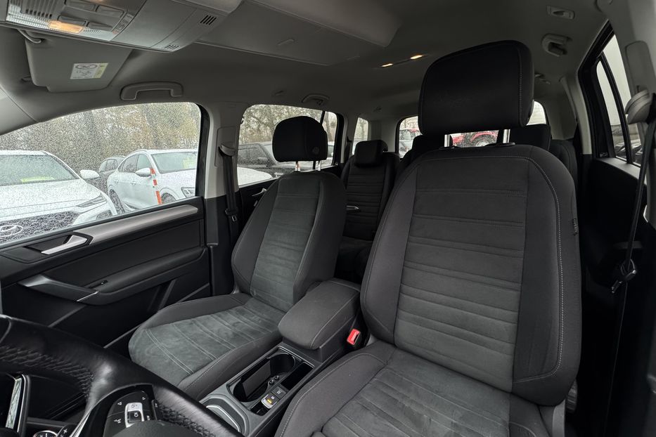 Продам Volkswagen Touran 2022 года в г. Умань, Черкасская область