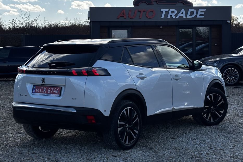 Продам Peugeot 2008 GT EV 50 KW авто у Львові  2020 года в Львове