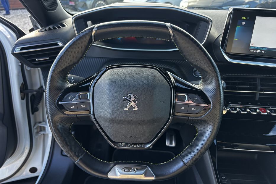 Продам Peugeot 2008 GT EV 50 KW авто у Львові  2020 года в Львове
