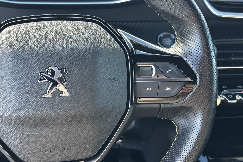 Продам Peugeot 2008 GT EV 50 KW авто у Львові  2020 года в Львове