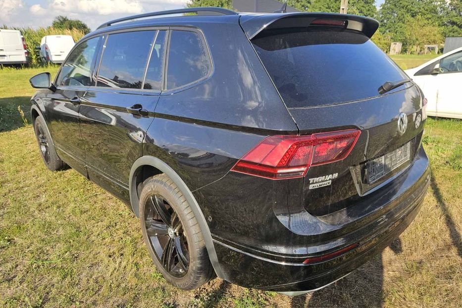 Продам Volkswagen Tiguan Allspace R-LINE 4x4 147kw/200 2020 года в Житомире