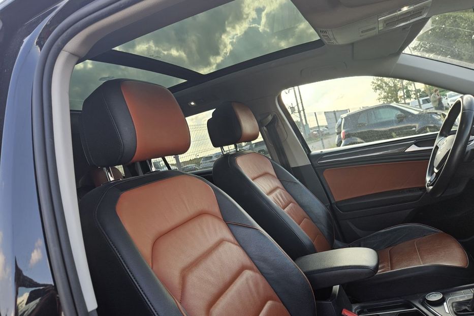 Продам Volkswagen Tiguan Allspace R-LINE 4x4 147kw/200 2020 года в Житомире