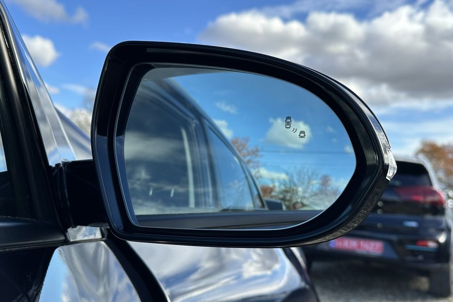 Продам Kia Niro  64кВт Макс.комплектація! 2020 года в Львове