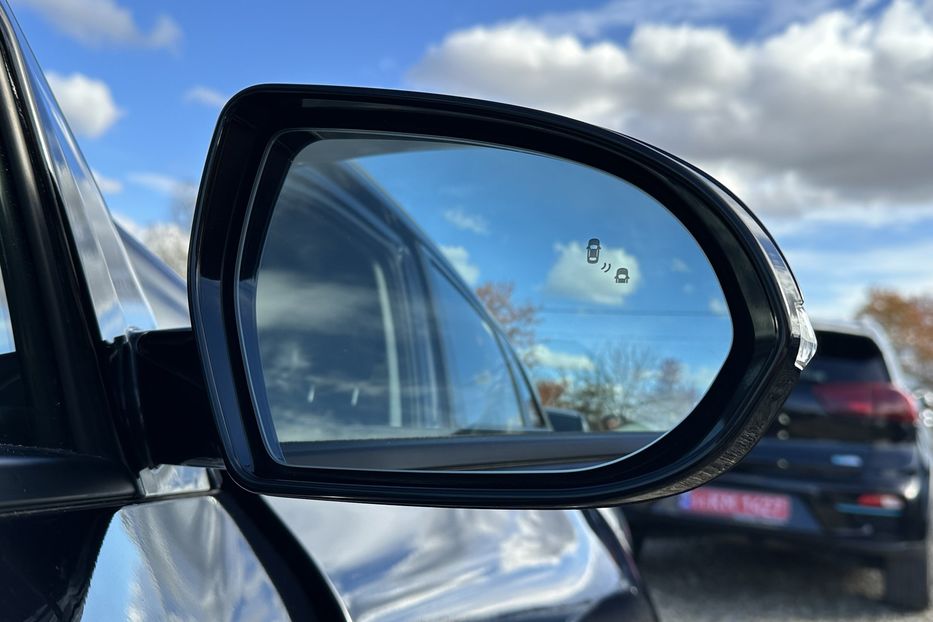 Продам Kia Niro  64кВт Макс.комплектація! 2020 года в Львове