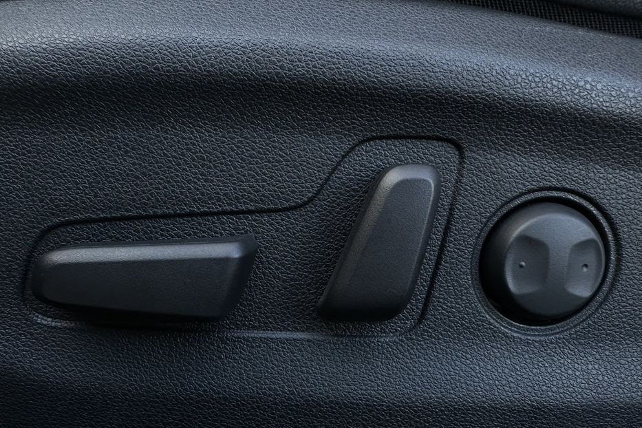 Продам Kia Niro  64кВт Макс.комплектація! 2020 года в Львове