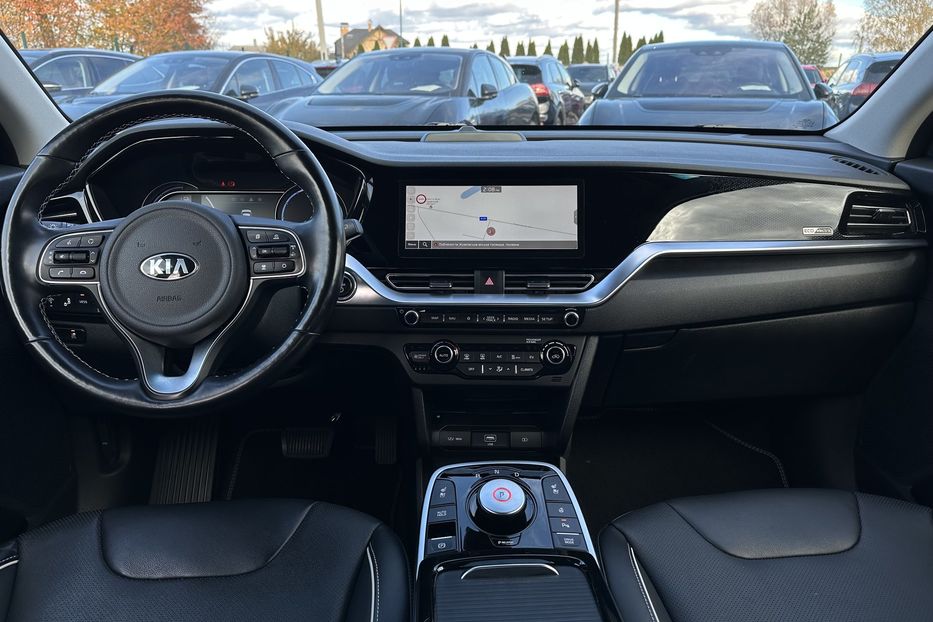 Продам Kia Niro  64кВт Макс.комплектація! 2020 года в Львове