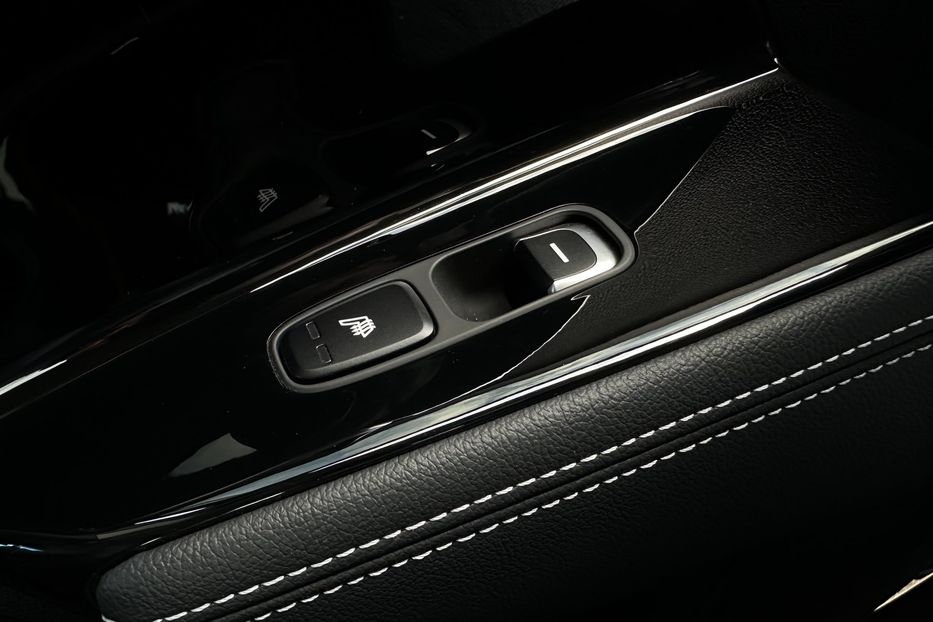 Продам Kia Niro  64кВт Макс.комплектація! 2020 года в Львове