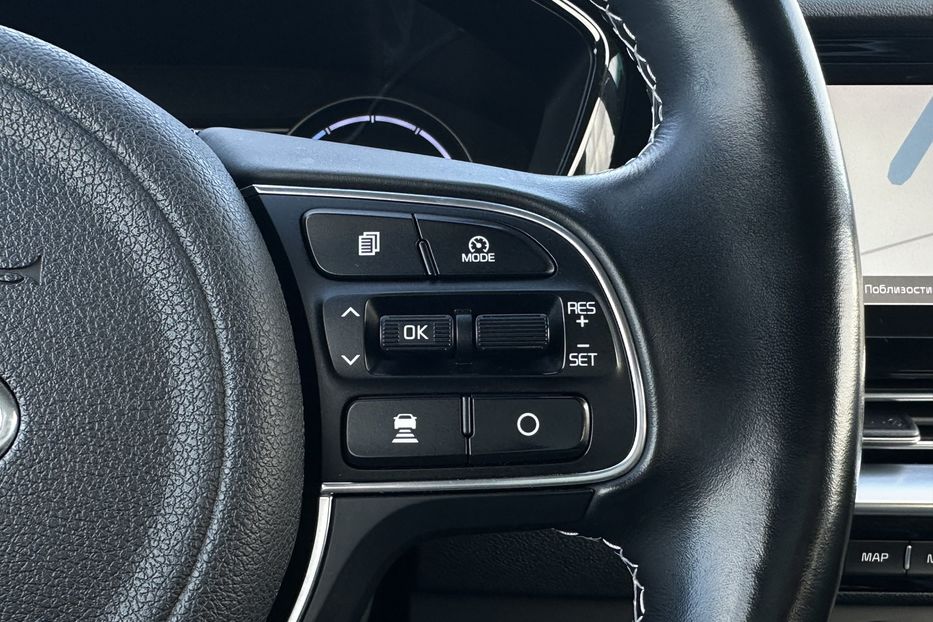 Продам Kia Niro  64кВт Макс.комплектація! 2020 года в Львове