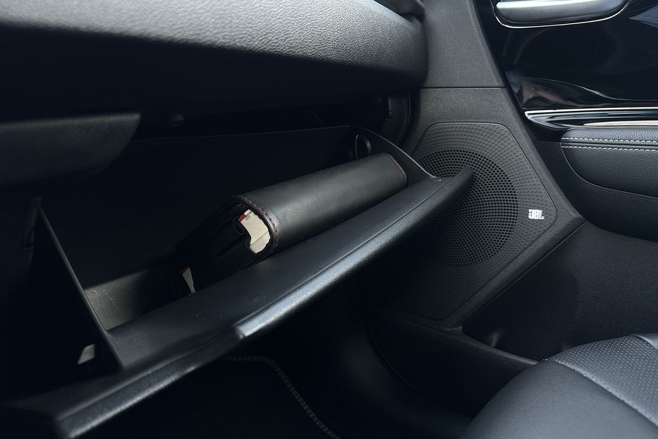 Продам Kia Niro  64кВт Макс.комплектація! 2020 года в Львове