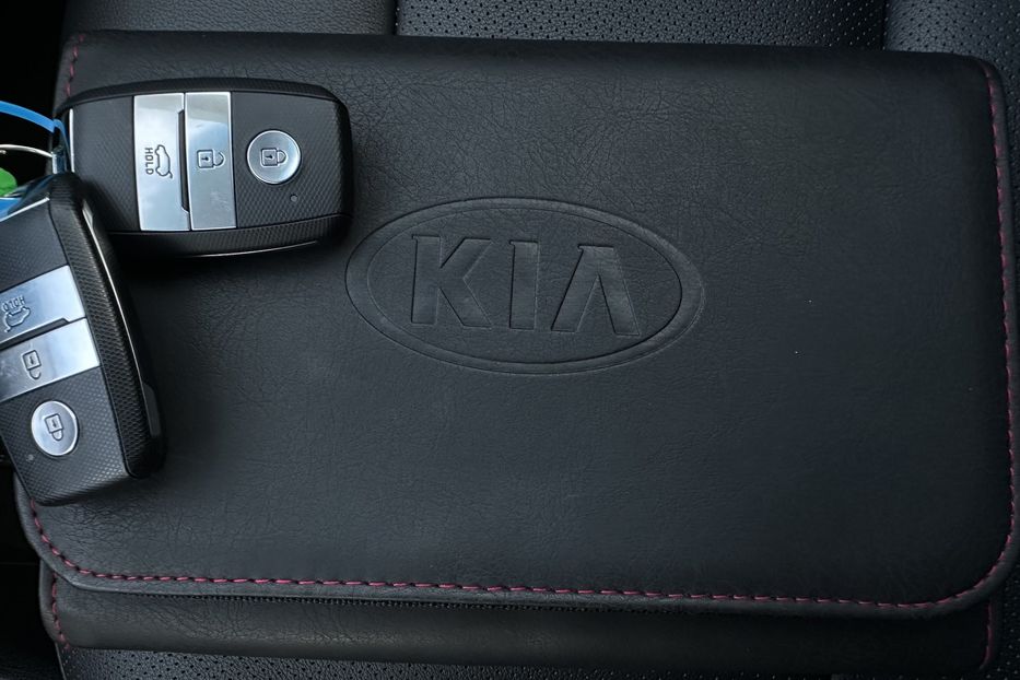 Продам Kia Niro  64кВт Макс.комплектація! 2020 года в Львове