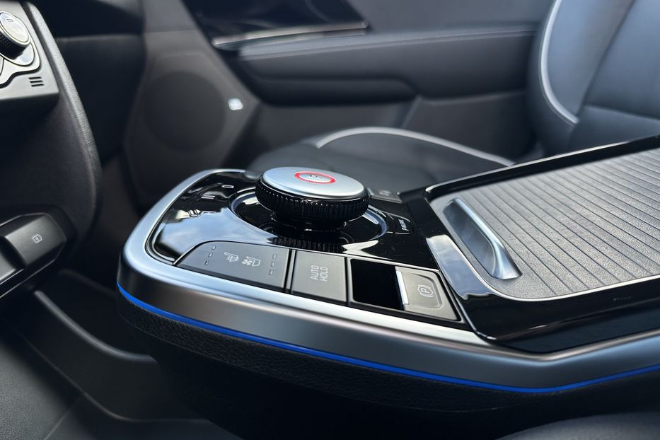 Продам Kia Niro  64кВт Макс.комплектація! 2020 года в Львове