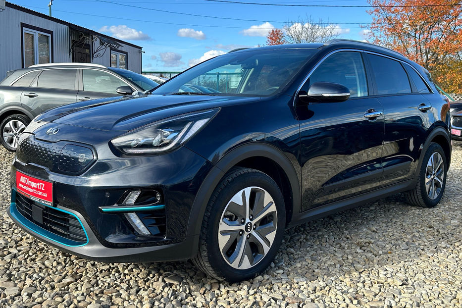 Продам Kia Niro  64кВт Макс.комплектація! 2020 года в Львове