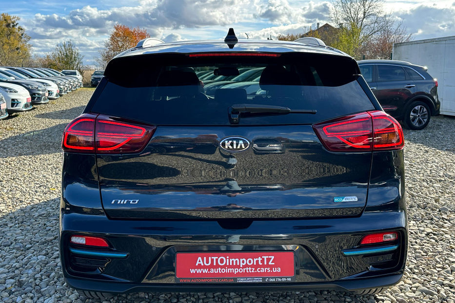 Продам Kia Niro  64кВт Макс.комплектація! 2020 года в Львове