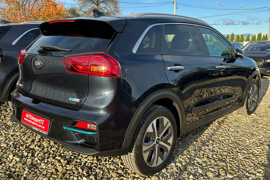 Продам Kia Niro  64кВт Макс.комплектація! 2020 года в Львове