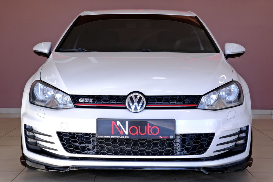 Продам Volkswagen Golf GTI 2016 года в Одессе