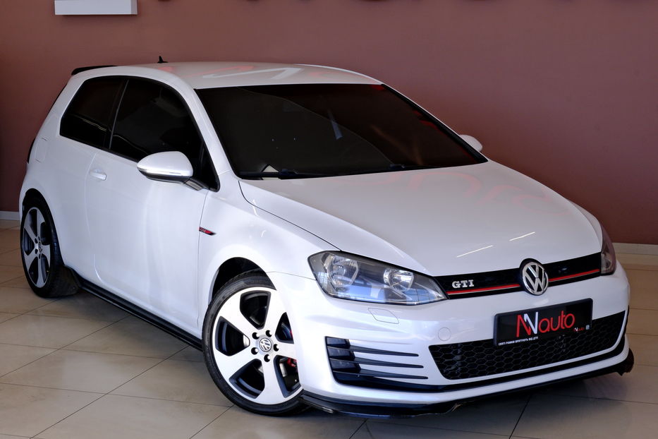 Продам Volkswagen Golf GTI 2016 года в Одессе