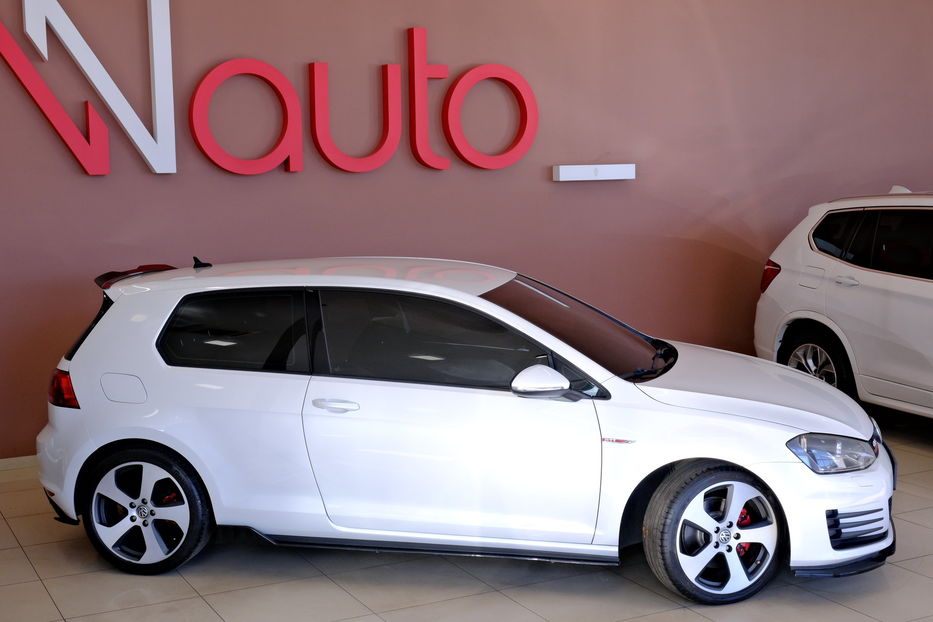 Продам Volkswagen Golf GTI 2016 года в Одессе