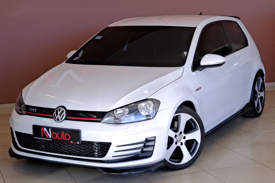 Продам Volkswagen Golf GTI 2016 года в Одессе