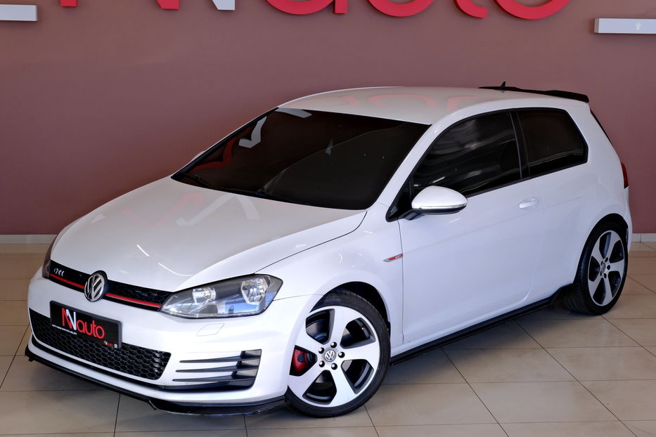 Продам Volkswagen Golf GTI 2016 года в Одессе