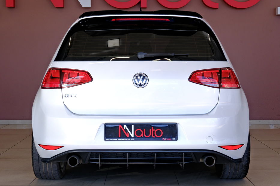 Продам Volkswagen Golf GTI 2016 года в Одессе