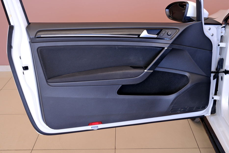 Продам Volkswagen Golf GTI 2016 года в Одессе