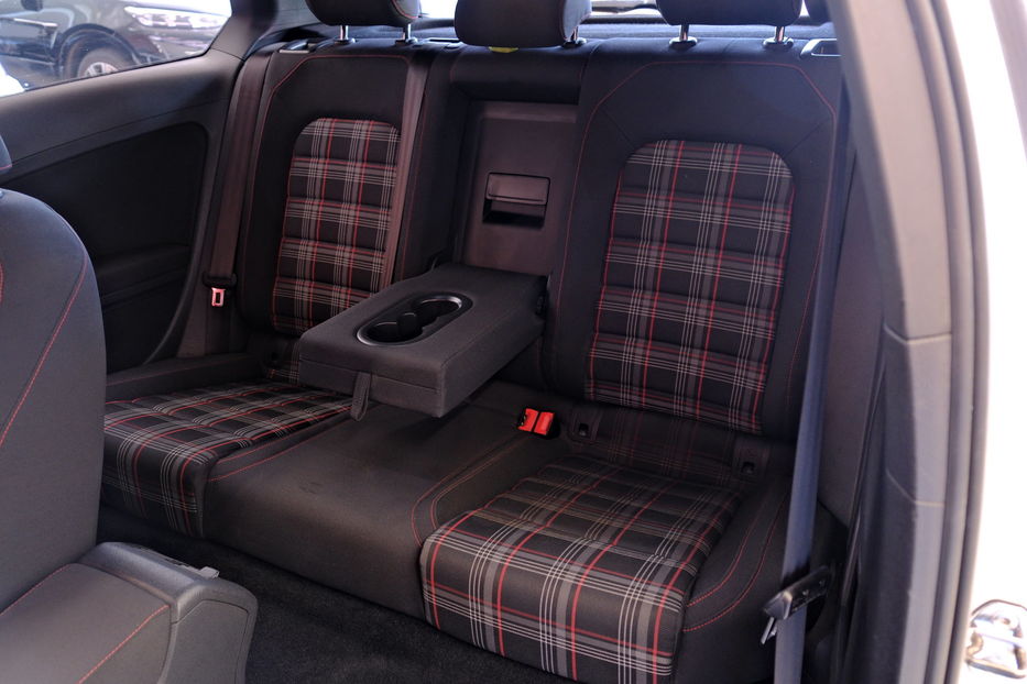 Продам Volkswagen Golf GTI 2016 года в Одессе