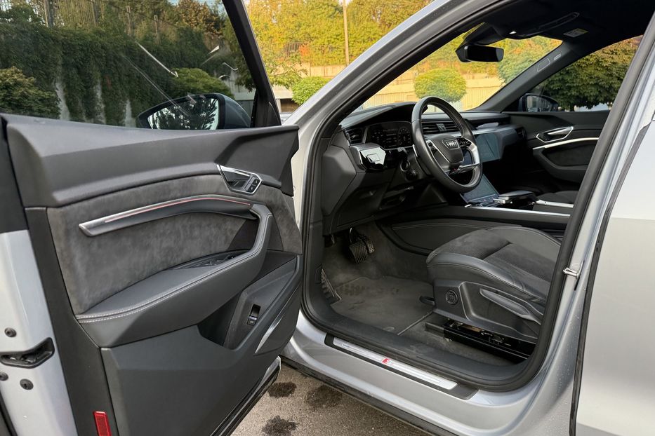 Продам Audi E-Tron Sportback 50 2021 года в Ровно