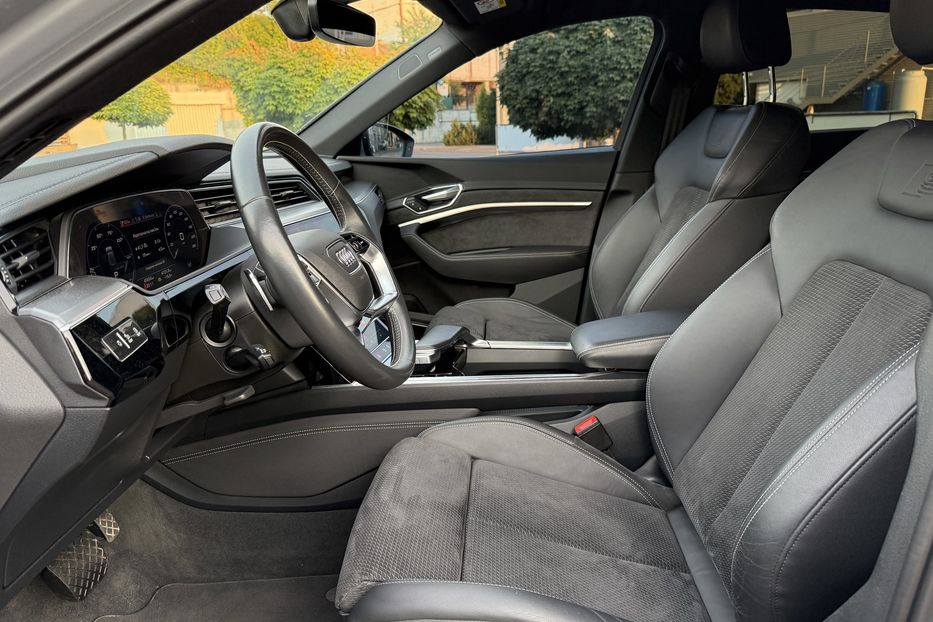 Продам Audi E-Tron Sportback 50 2021 года в Ровно