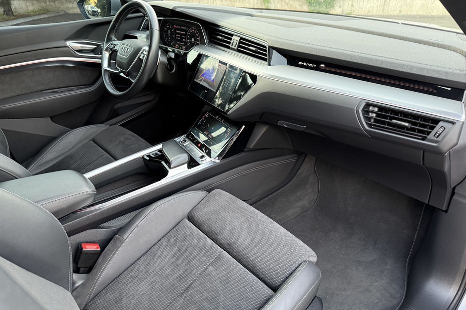 Продам Audi E-Tron Sportback 50 2021 года в Ровно