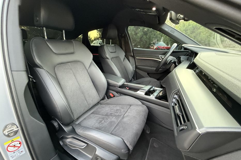 Продам Audi E-Tron Sportback 50 2021 года в Ровно