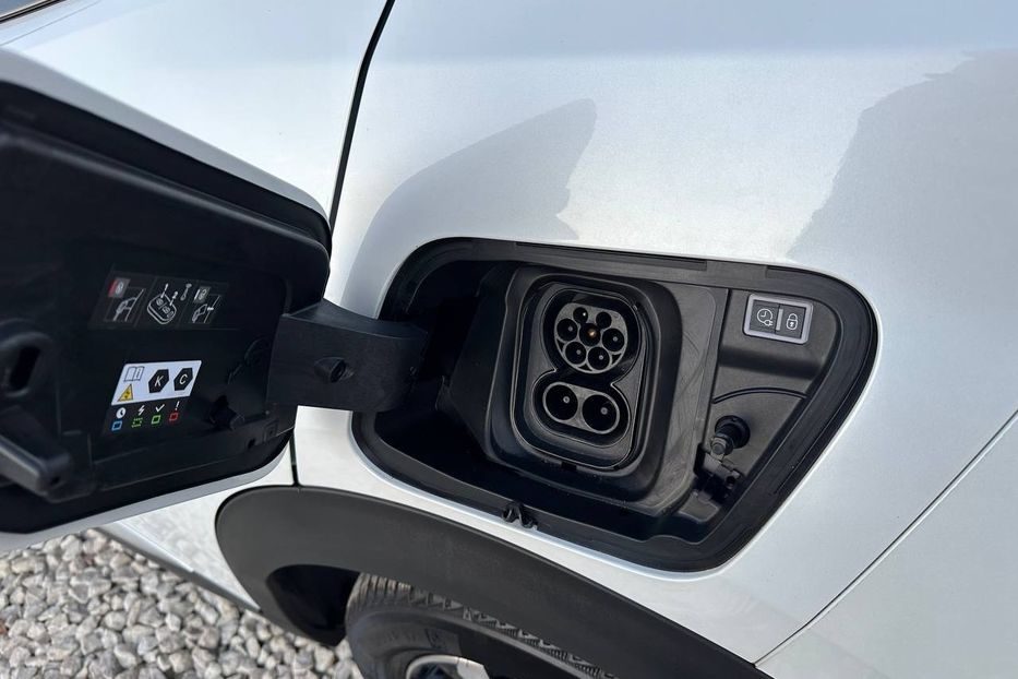 Продам Peugeot 2008 GT EV 50 KW авто у Львові  2021 года в Львове