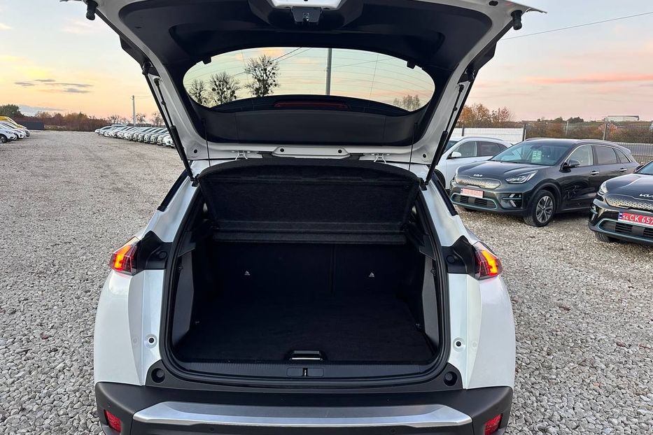 Продам Peugeot 2008 GT EV 50 KW авто у Львові  2021 года в Львове