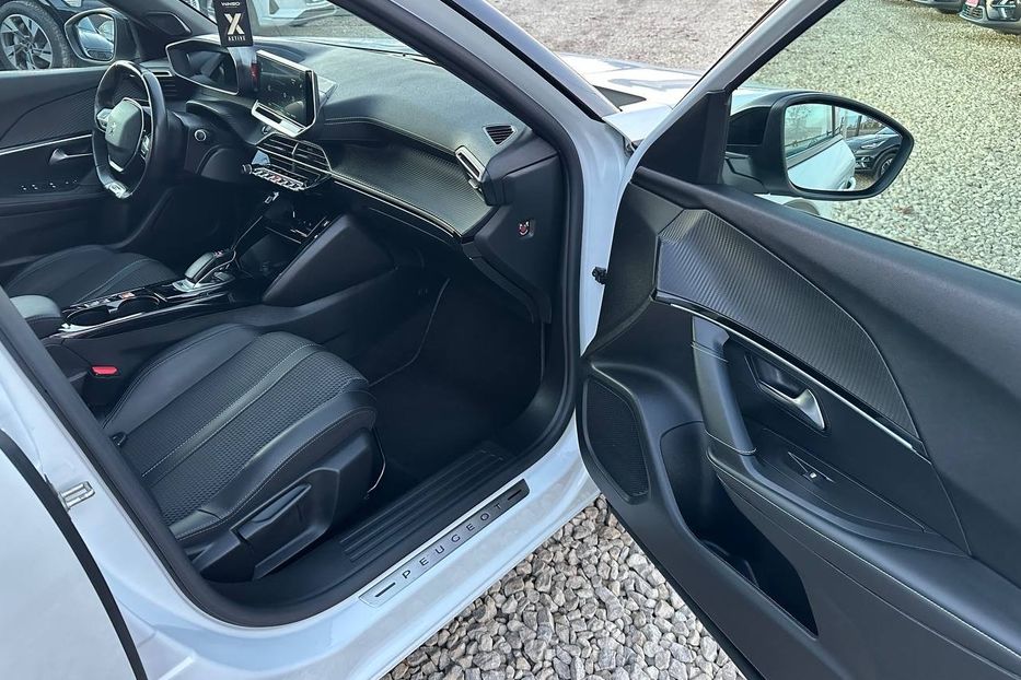 Продам Peugeot 2008 GT EV 50 KW авто у Львові  2021 года в Львове