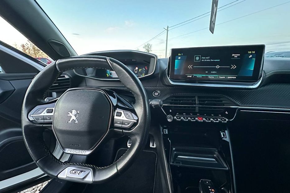 Продам Peugeot 2008 GT EV 50 KW авто у Львові  2021 года в Львове