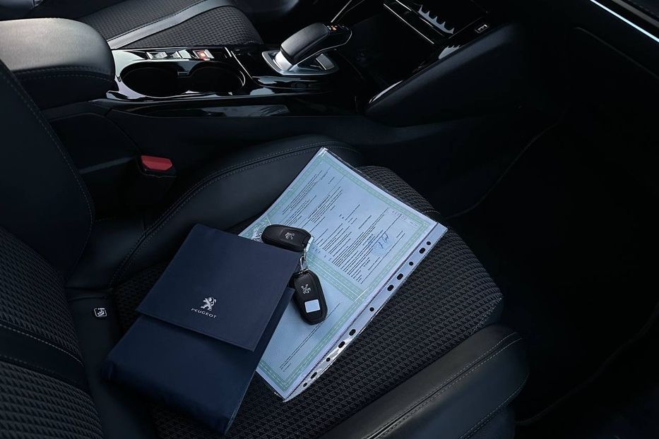 Продам Peugeot 2008 GT EV 50 KW авто у Львові  2021 года в Львове