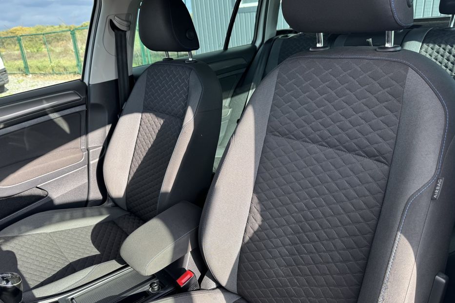 Продам Volkswagen Golf VII (COMIS) 2018 года в г. Умань, Черкасская область