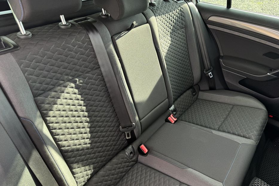 Продам Volkswagen Golf VII (COMIS) 2018 года в г. Умань, Черкасская область