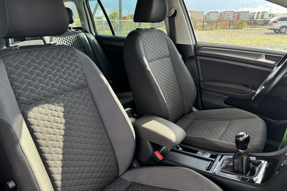 Продам Volkswagen Golf VII (COMIS) 2018 года в г. Умань, Черкасская область