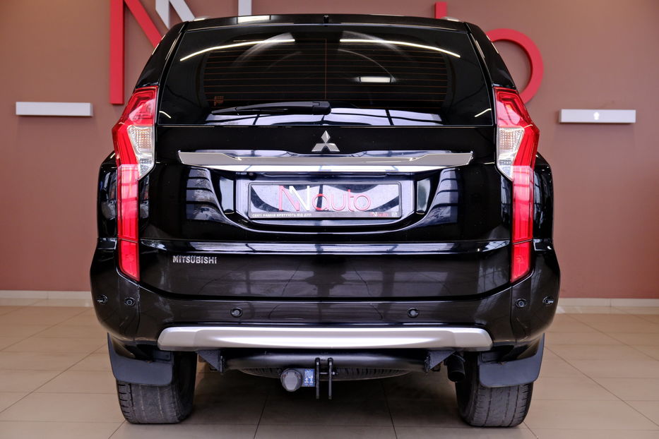 Продам Mitsubishi Pajero Sport 2016 года в Одессе