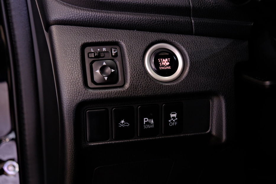 Продам Mitsubishi Pajero Sport 2016 года в Одессе