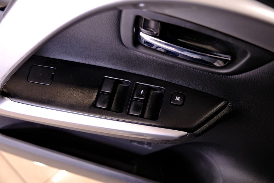 Продам Mitsubishi Pajero Sport 2016 года в Одессе