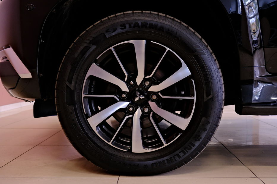 Продам Mitsubishi Pajero Sport 2016 года в Одессе