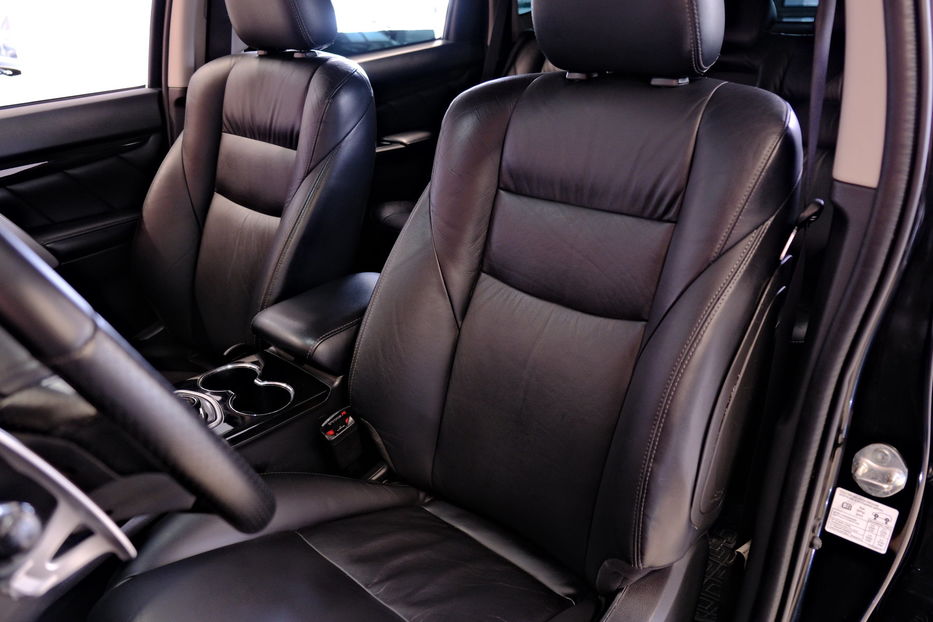 Продам Mitsubishi Pajero Sport 2016 года в Одессе