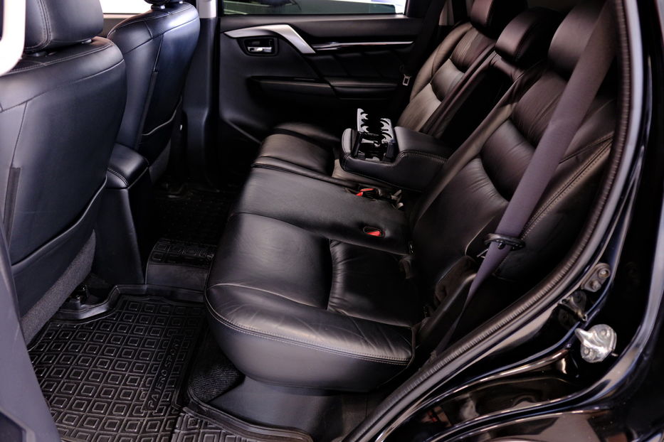 Продам Mitsubishi Pajero Sport 2016 года в Одессе